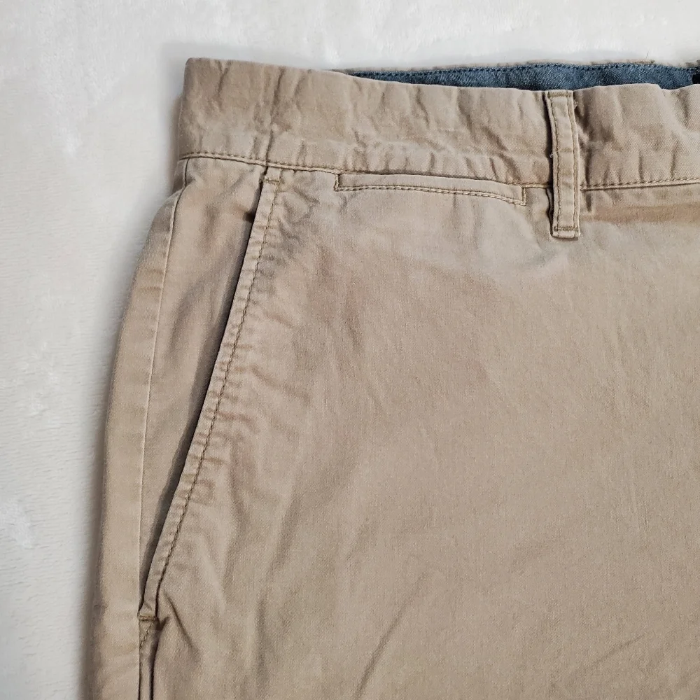 J.Crew‎ Men's Tan Shorts